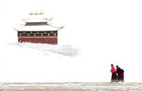 风雪转经路
