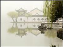 烟雨莫愁湖