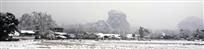 龙虎山庄雪霁图