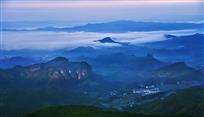 丹霞山下是我家