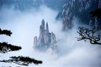 仙山隔云海