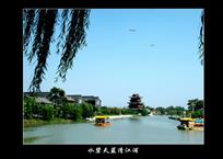 《水碧天蓝清江浦》