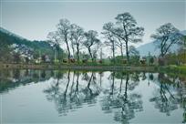 《骑行山水间》