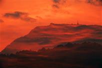 多彩峨眉山金顶晨曦