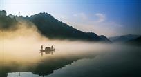 雾漫小东江