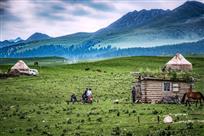 琼库什台草原一瞥