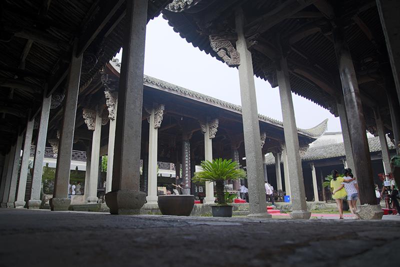 作品名称 八卦村大宗祠 作品描述 拍摄地点 浙江金华兰溪八卦村