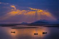 铺满霞光的地方