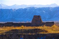 长城长，秋草黄