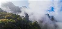 云雾中的美景
