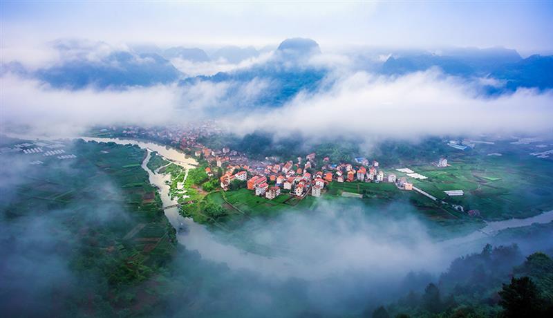 美丽乡村 作品描述 美丽的乡村,美丽的家园 拍摄地点 浙江新昌