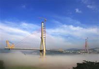 建设中的致富桥