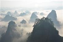 水墨万佛山