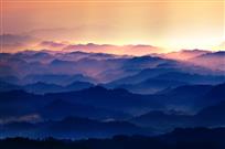 巍巍群山