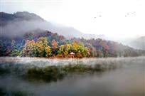 水色山光景醉人