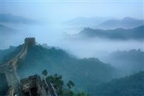 轻纱漫笼金山岭