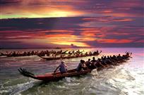 洪泽湖上赛龙舟