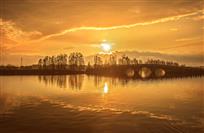 《夕照》