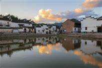 静静的古村