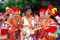 共同祝愿民族团结