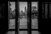光阴过重门