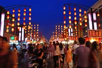 舌尖上的夜市