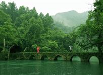 相约小七孔桥