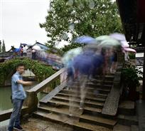 雨中周庄