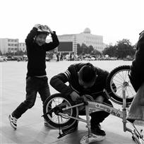 幸福快乐的三口之家