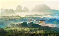 《水墨山村》