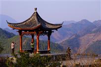 山顶小亭