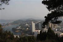 水相连山相依