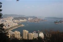 镜中画.水中景