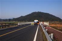 道路护栏淸洗