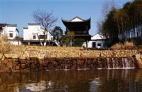 阁楼流水石景观