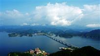 飞跨南北