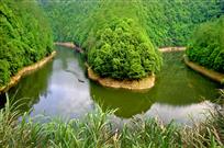 标题：绿水青山
