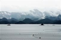 《山色空蒙》