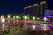 《不夜城》