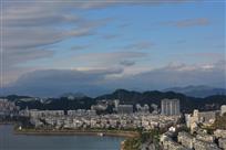 一城山水半城湖