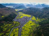 鸟瞰峡谷