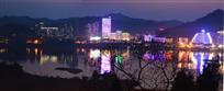 山城夜景图