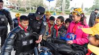 小警察